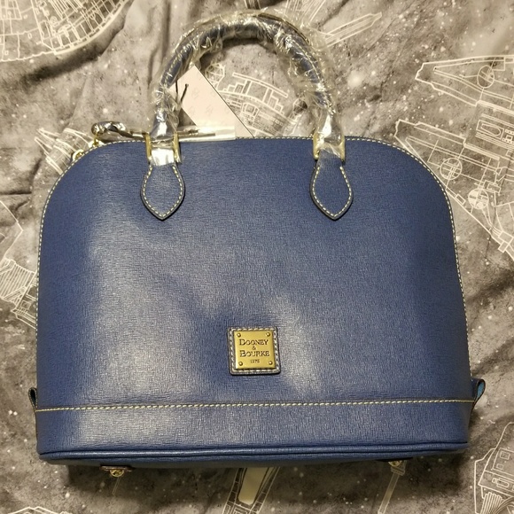 Dooney & Bourke Handbags - Dooney and Burke purse